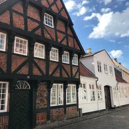 Appartement Sonderport Bed & Kitchen